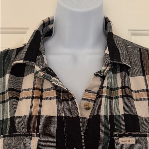 BRIXTON WOMENS Plaid Button-Up Shirt - Picture 4 of 11